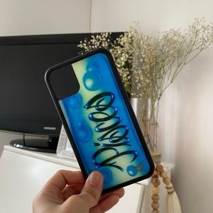 Wildflower Iphone 11 Zodiac sign case